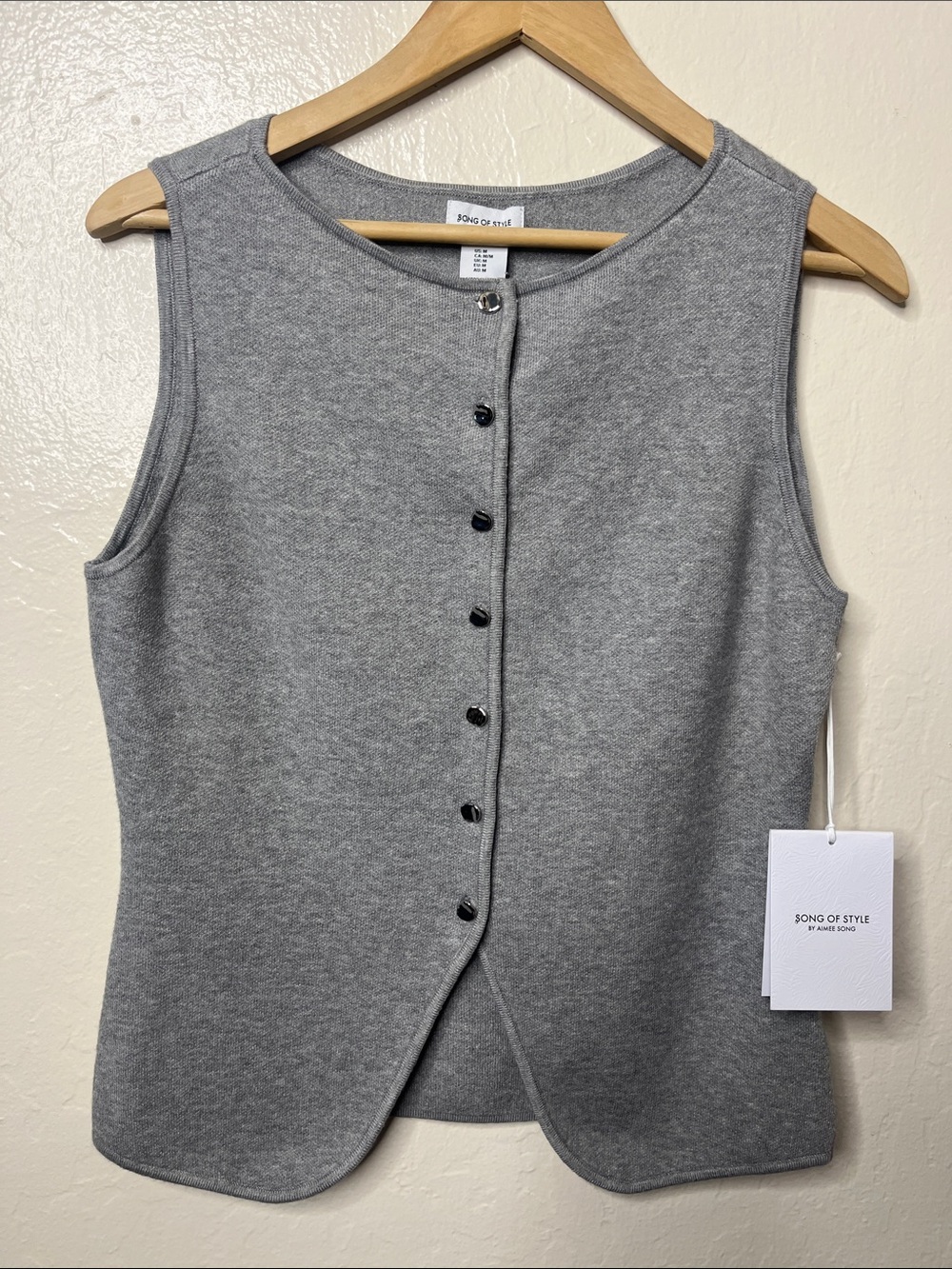 Song of Style Heather Gray Sleeveless Button-Front Knit Sweater Vest medium